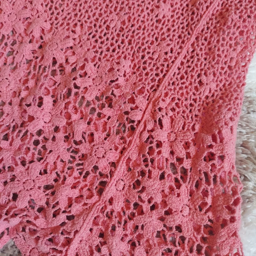 Vintage Crocheted Razorback Tank - Picture 4 of 6